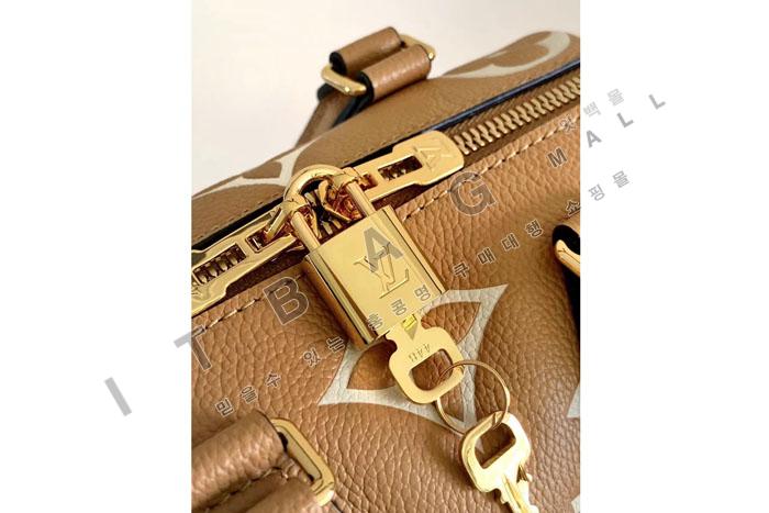 ���̺��� ���ǵ� �ݵѸ��� 20  M46575-3