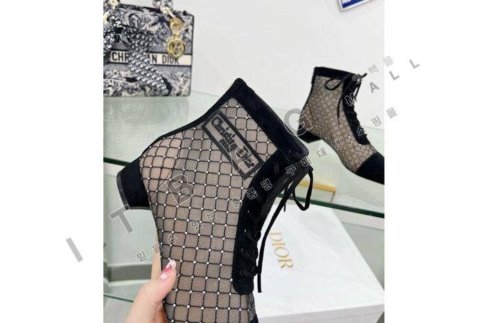 ��� Naughtily-D �� ��Ŭ ����   YIBU1831   24/�Ż�