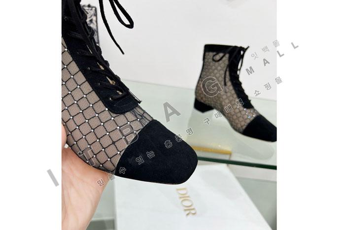 ��� Naughtily-D �� ��Ŭ ����   YIBU1831   24/�Ż�