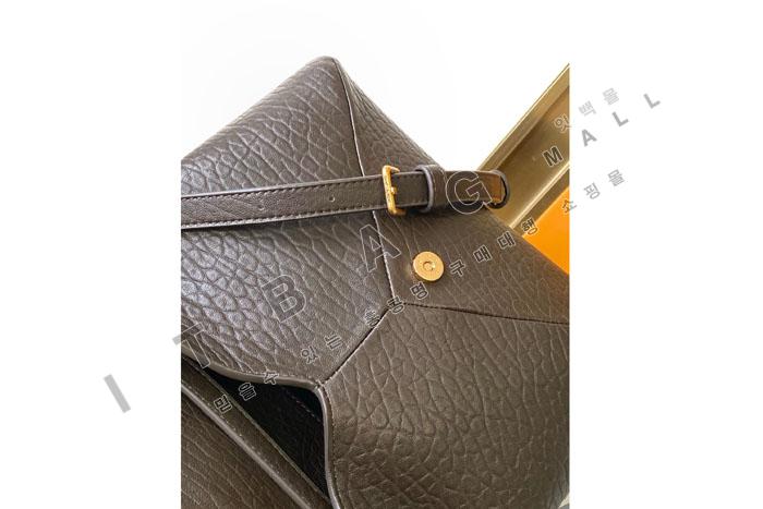 �Ի��ζ� CASSANDRE �������� �޽��� �� 801490