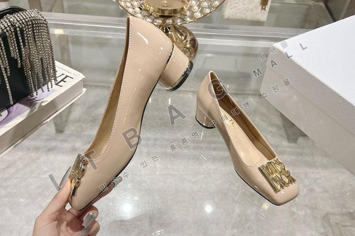 ���  miss ������ YIBU1835  ��2������)