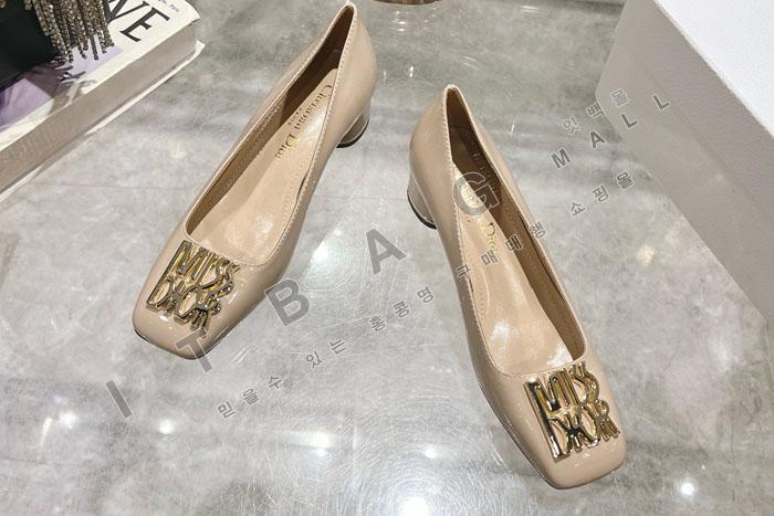 ���  miss ������ YIBU1835  ��2������)