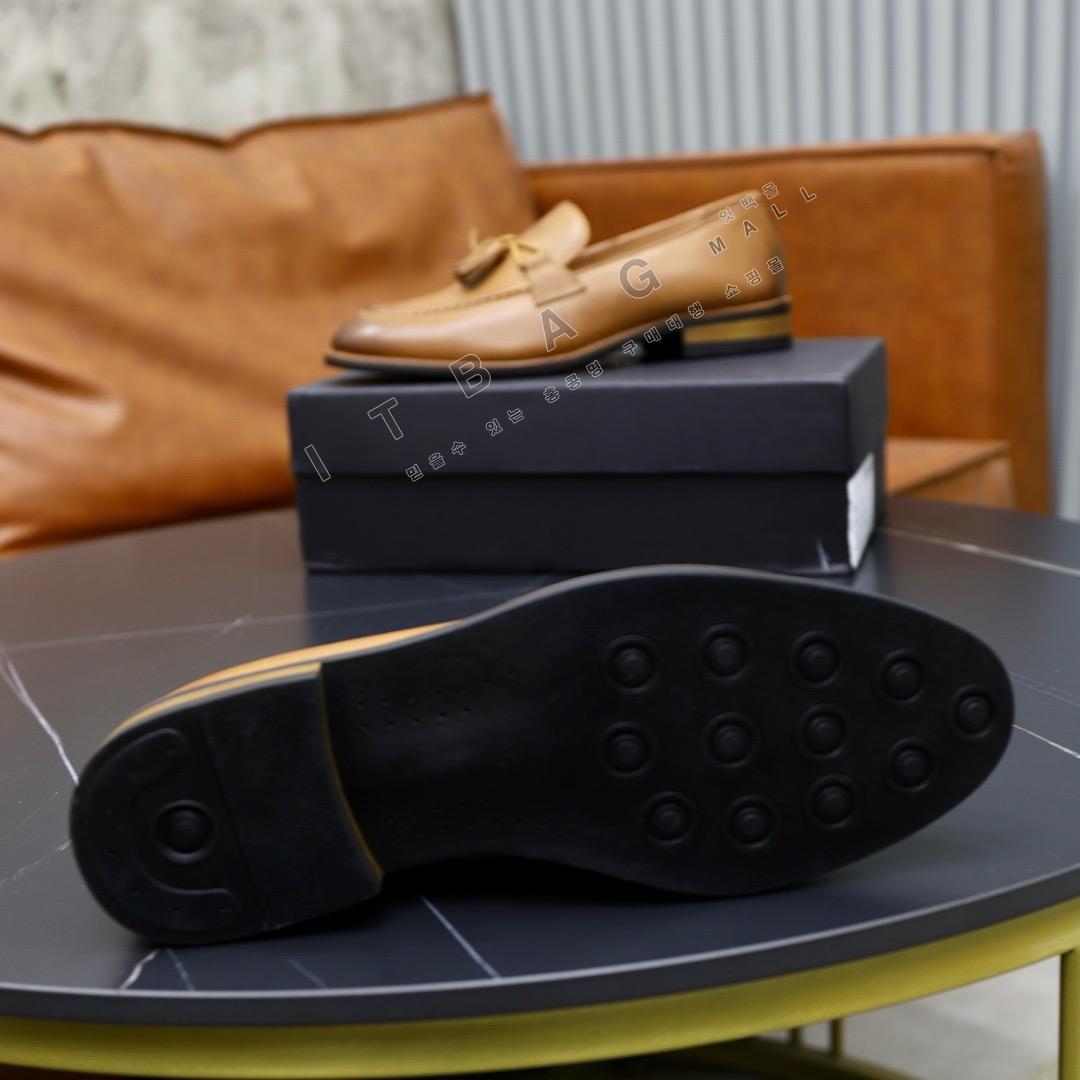 �����  ���� ����  YF90065-1
