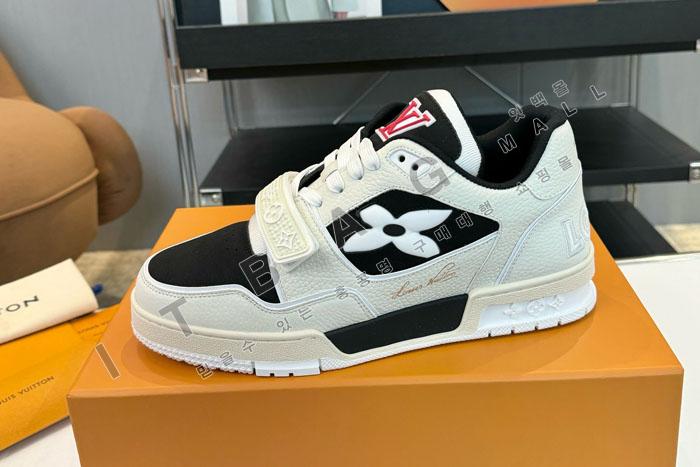 ���̺��� Ʈ���̳� ����Ŀ��  SH4931 ��  ��������