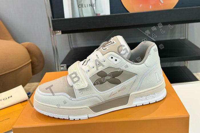 ���̺��� Ʈ���̳� ����Ŀ��  SH4931-1 ��  ��������