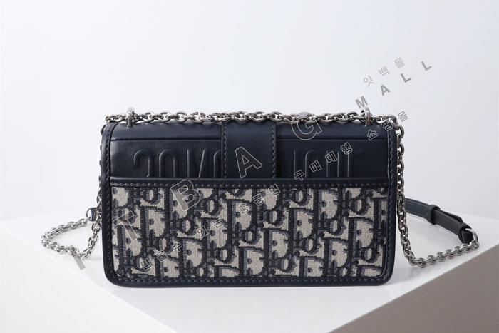 ��� 30 Montaigne East-West ü�ι� DR9149   24/�Ż�