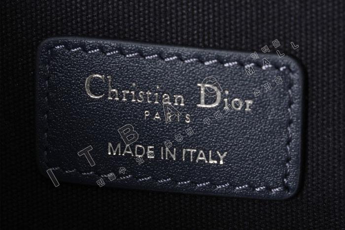 ��� 30 Montaigne East-West ü�ι� DR9149   24/�Ż�