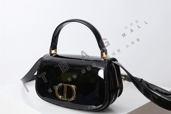 ��� 30 Montaigne Avenue ����  ž �ڵ��  DR9153   24/�Ż�