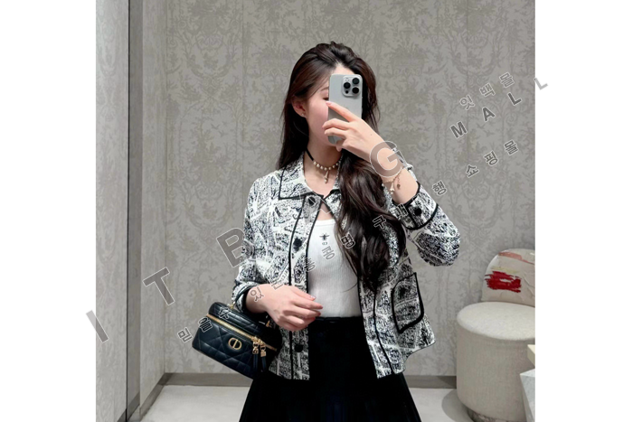 ��� 30 Montaigne �̴� ����Ƽ ���̽�  DR9155-1   24/�Ż�