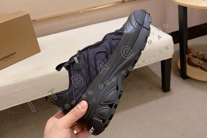 ������ ���� ����Ŀ��   YF90073-5