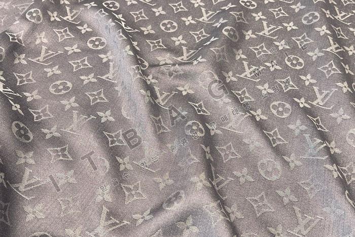 ���̺��� ��ī�� ���׷� ���� ��  M75121-3   ��ũ47%���ڽ�26%��17%��Ż�� ����������10%