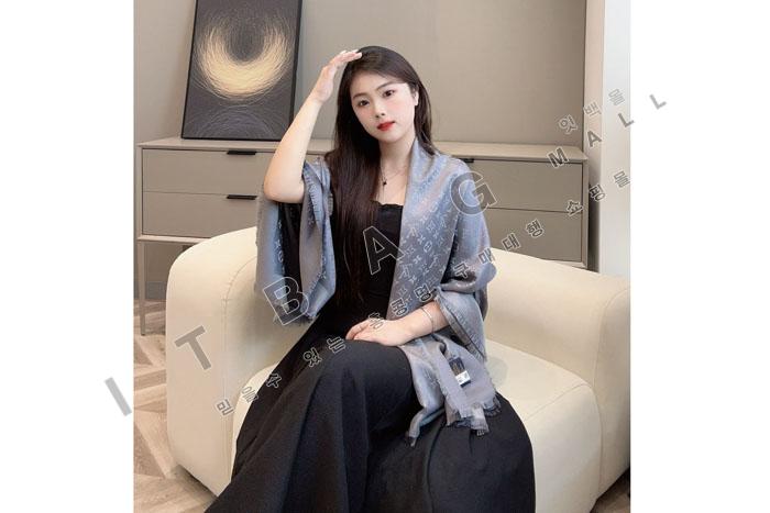���̺��� ��ī�� ���׷� ���� ��  M75121-3   ��ũ47%���ڽ�26%��17%��Ż�� ����������10%