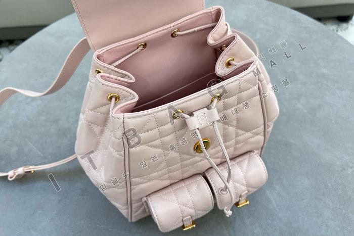 ��� Caro �̵�� ����  DR9158-3    24/�Ż�
