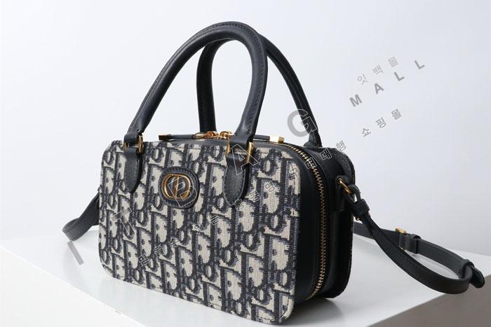 ��� 30 Montaigne �̴� ���͹�  DR9156   24/�Ż�