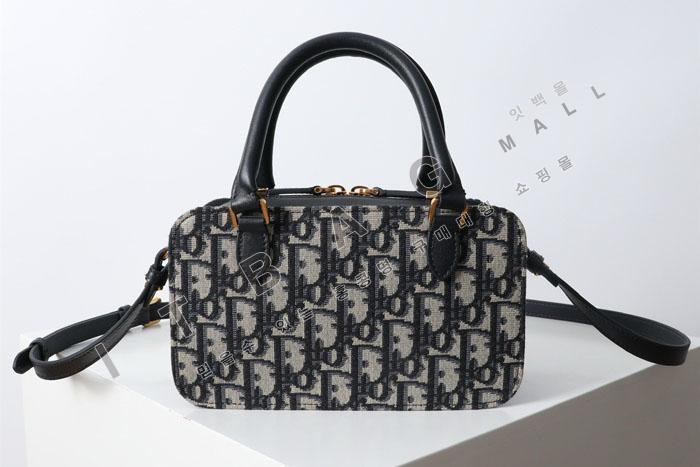 ��� 30 Montaigne �̴� ���͹�  DR9156   24/�Ż�