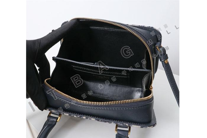 ��� 30 Montaigne �̴� ���͹�  DR9156   24/�Ż�