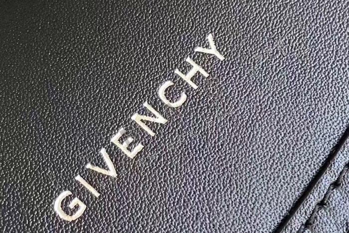 ����� voyou roller ���׹�  GY1144