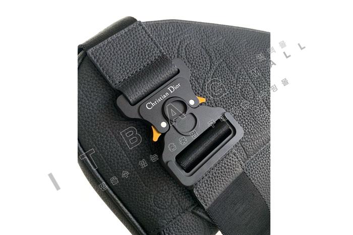 ��� Saddle ��   DR9109  24/�Ż�