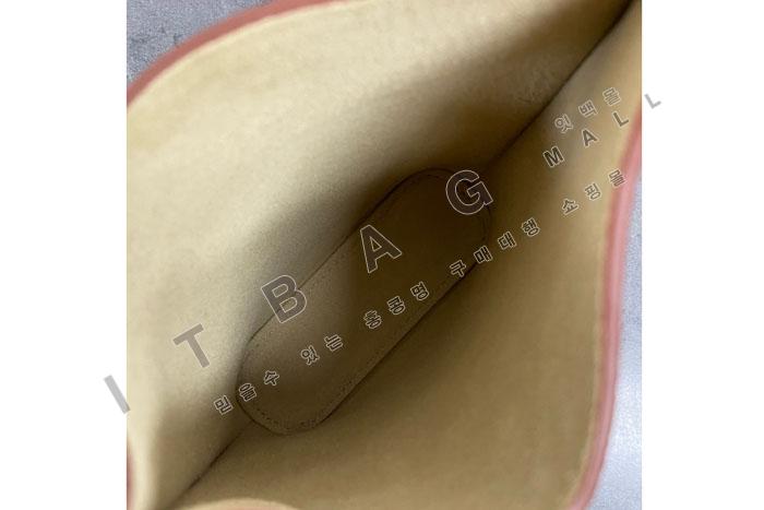 �η��ǾƳ� ���� �޴��� ���̽�  LP4807