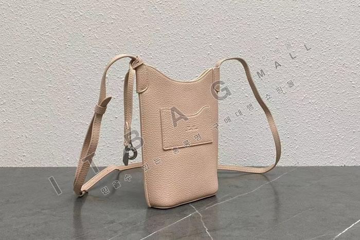 �η��ǾƳ� ���� �޴��� ���̽�  LP4807-1