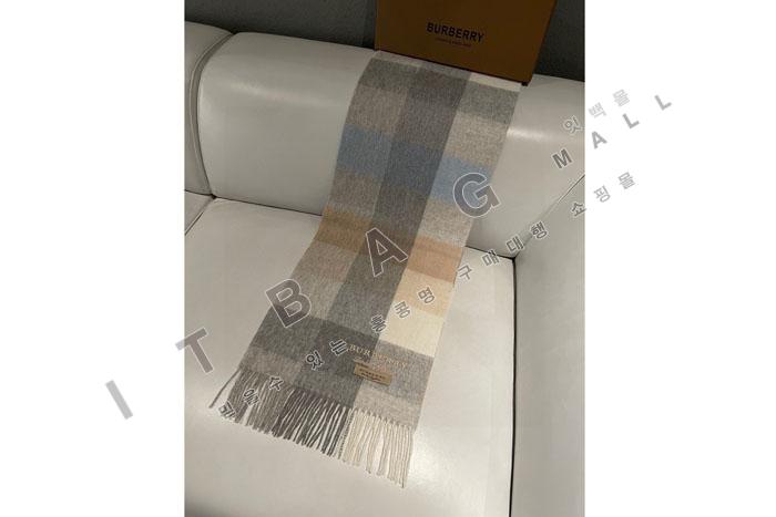 ������ ��ī��  �ɽù̾�      YUE2041-1
