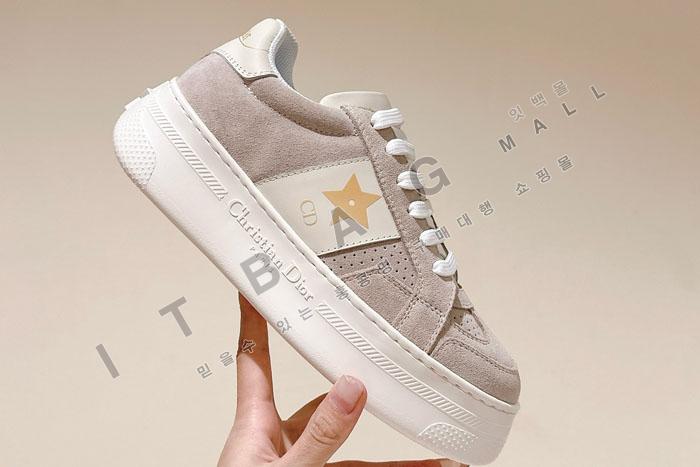 ��� Star   ���� ����Ŀ��  YIBU1851-1    24/�Ż�