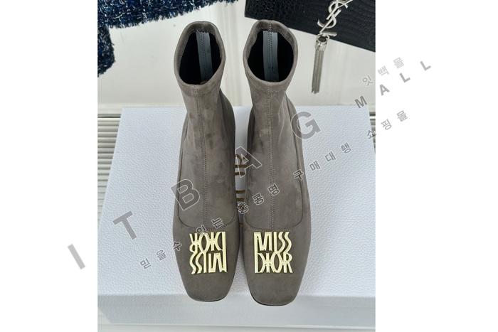 ���  ���� ����  MYB5031   4CM