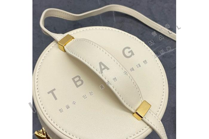 �η��ǾƳ� ����Ʈ�� �̵�� ���̽�   LP4808-3