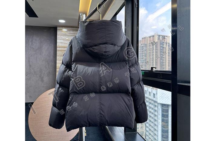 ĳ���ٱ��� �δ�  ���� �е� ����   DB8858-1     24/�Ż�