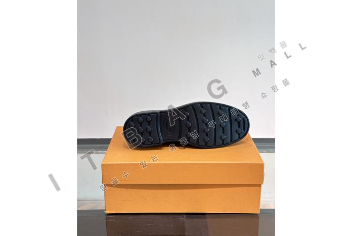 ���� ���� ����  YF9501