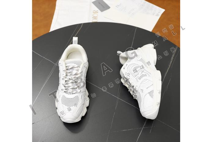 ���  ���� ����Ŀ�� MYB9516-1