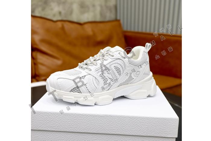 ���  ���� ����Ŀ�� MYB9516-1