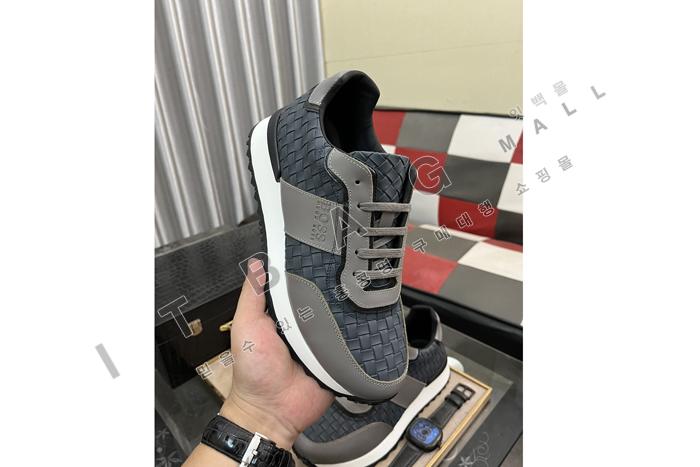 BOSS  ���� ����Ŀ�� WY9522