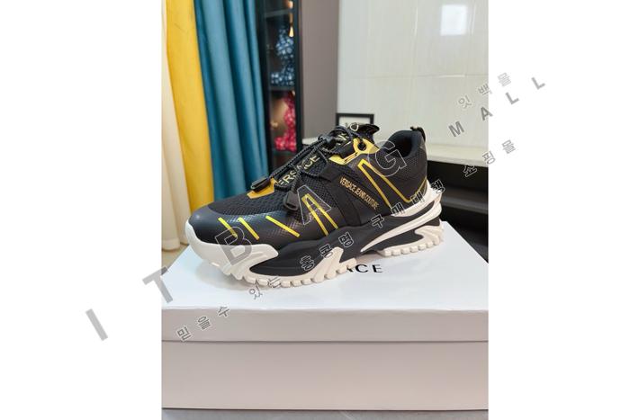 ������ü ���� ����Ŀ�� MYB3945