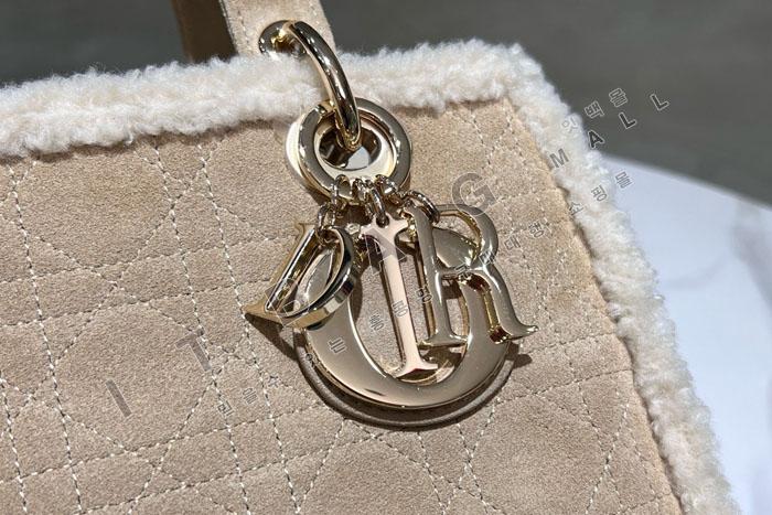 ��� �̵�� ���̵��   DR9117   24/�Ż�