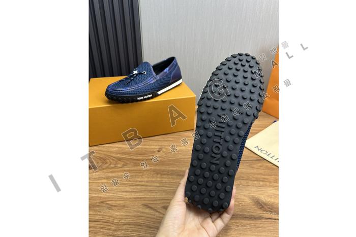 ���̺��� ���̼� ��ī�� YF8132