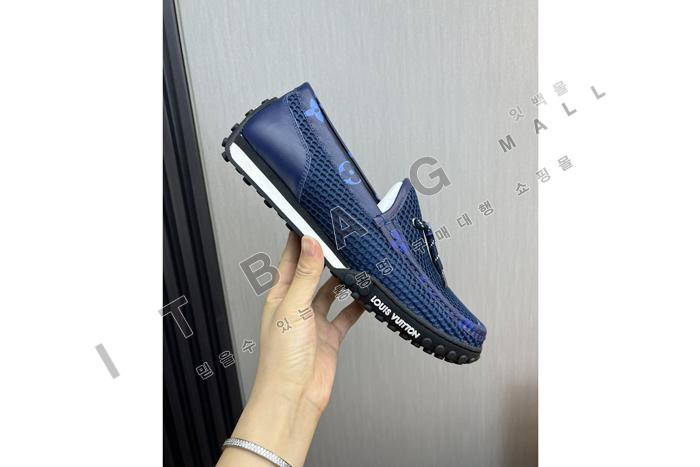 ���̺��� ���̼� ��ī�� YF8132