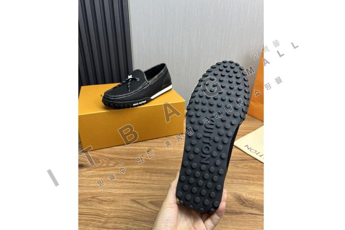 ���̺��� ���̼� ��ī�� YF8132-1