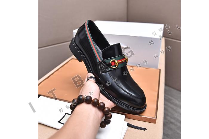 ���� Ȧ���� ���� ����  MYB8137