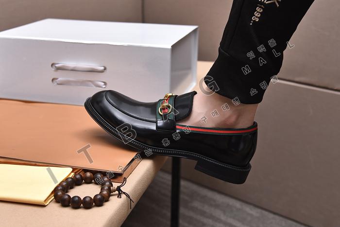 ���� Ȧ���� ���� ����  MYB8137