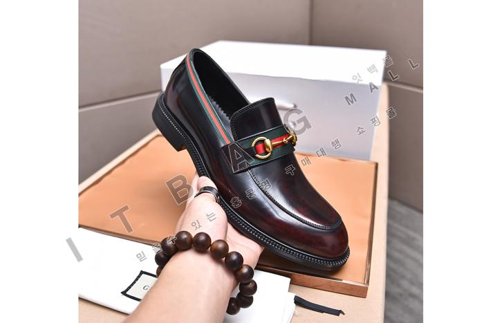 ����  Ȧ���� ���� ���� MYB8138