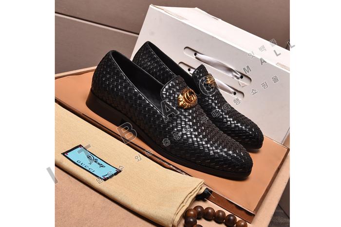 ����   ���� ����   MYB8142
