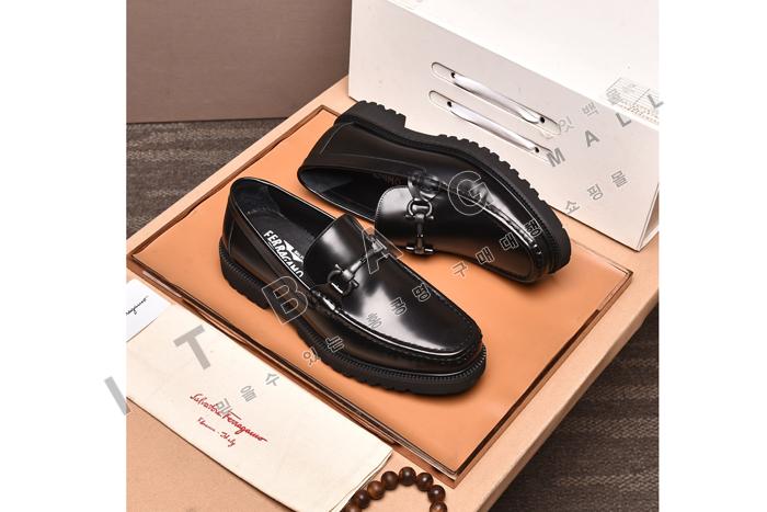 �䷹����   Ȧ���� ���� ���� MYB8145