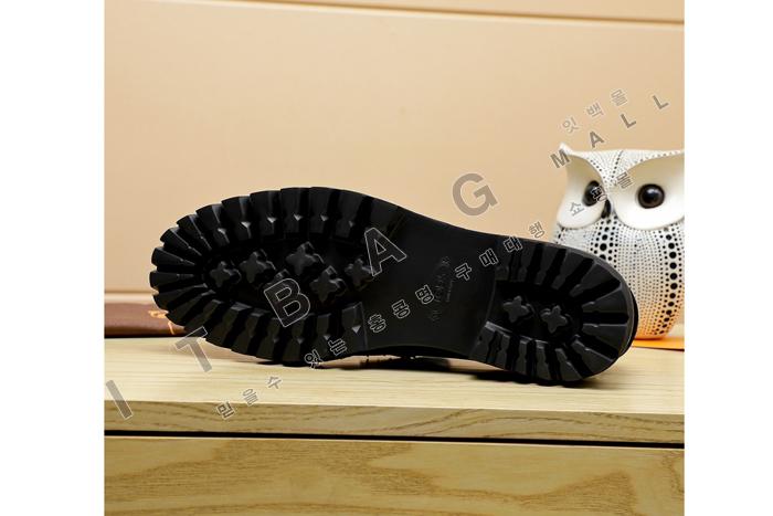 ���� ���� ����  MYB8152