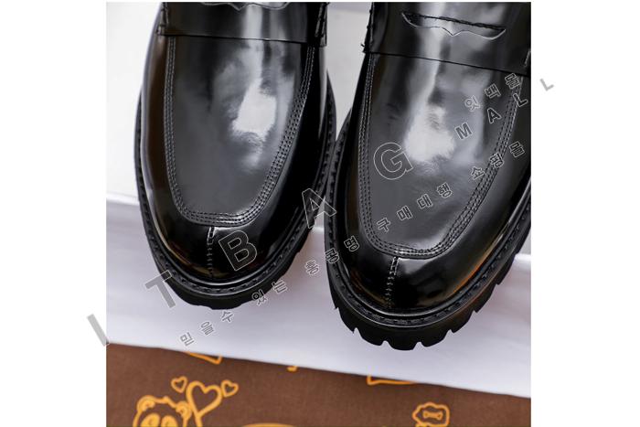 ���� ���� ����  MYB8152