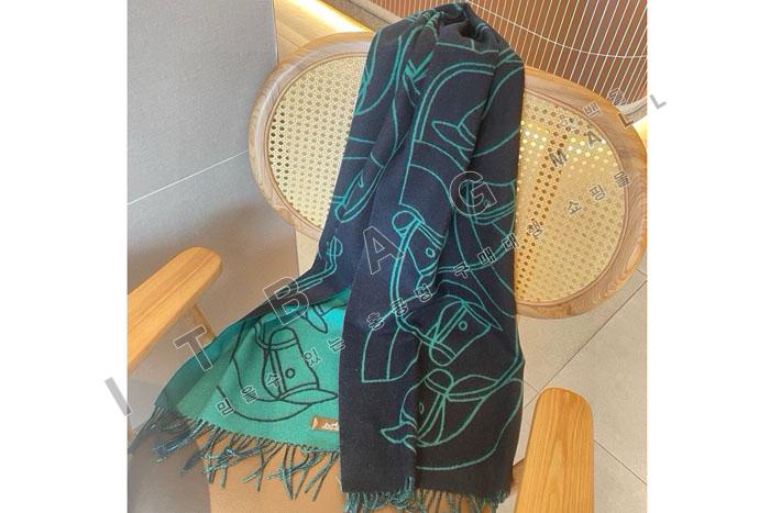 �����޽� ��ī�� ĳ�ù̾�  YUE2058-4