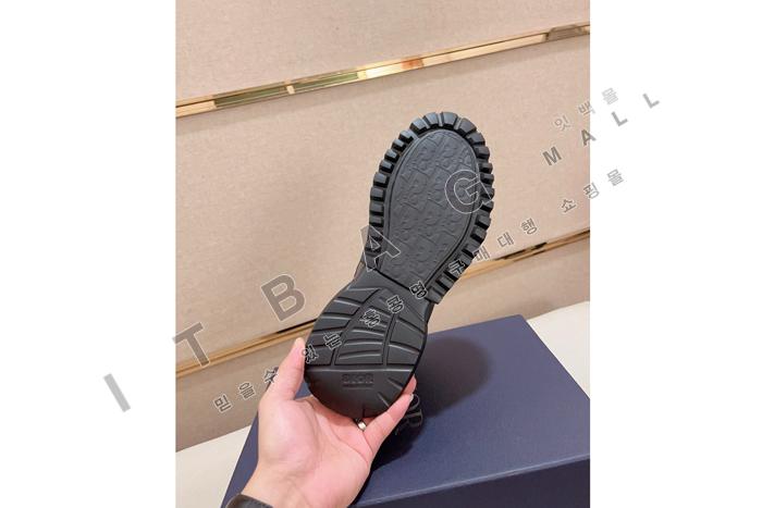 ��� Combat ��Ŭ ���� MYB5642