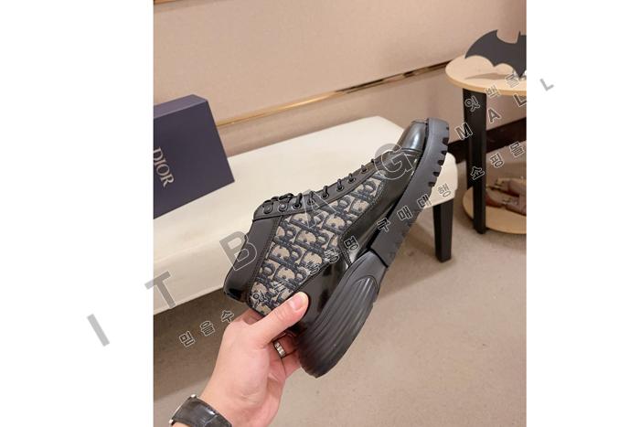 ��� Combat ��Ŭ ���� MYB5642