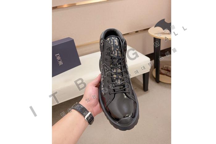 ��� Combat ��Ŭ ���� MYB5642