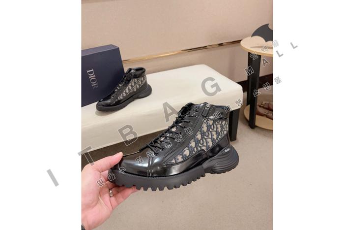 ��� Combat ��Ŭ ���� MYB5642